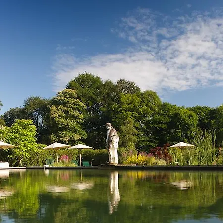 Chateau De Germigney 5*